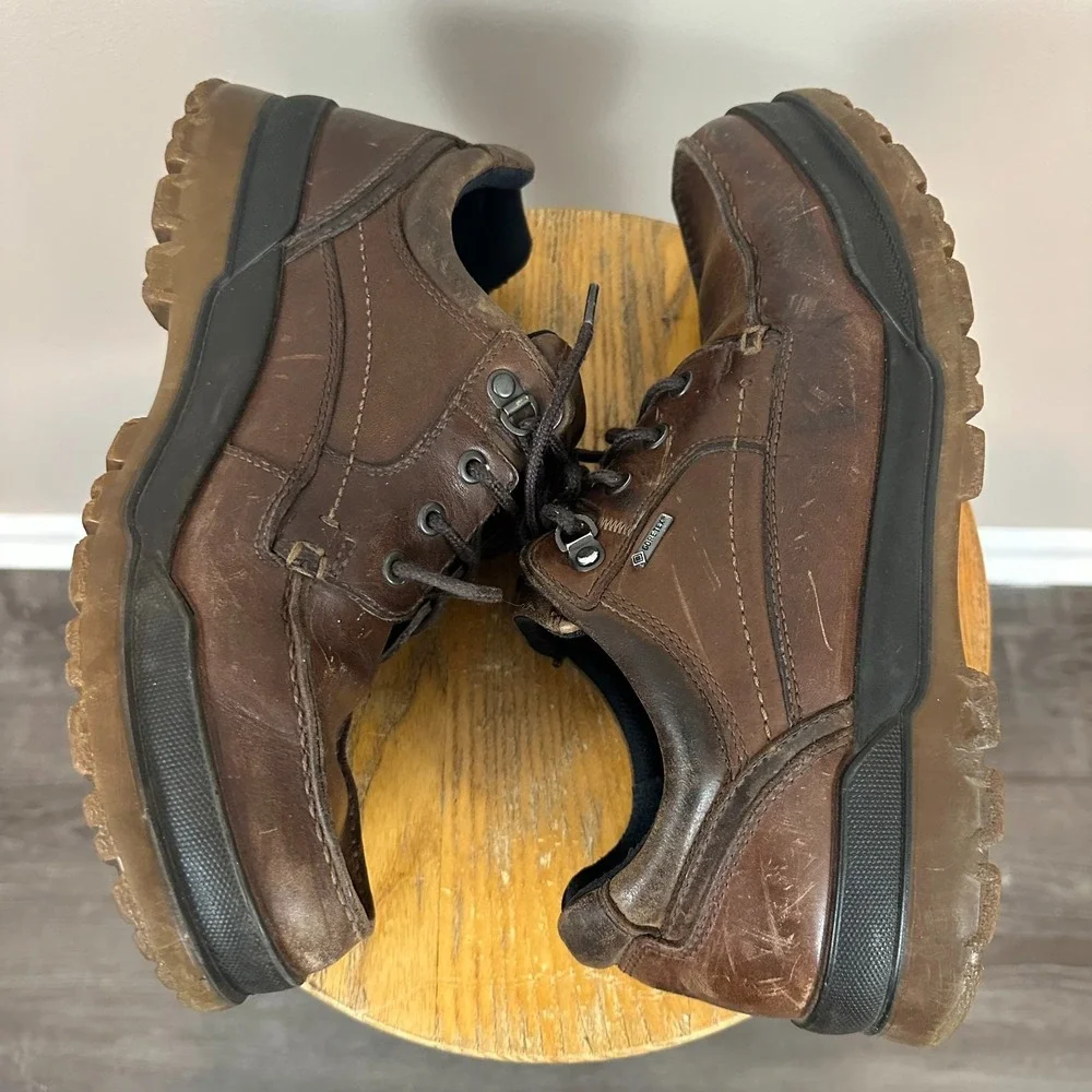 Ecco Track 25 Mens 43 US 9-9.5 Hiking Shoes Brown Leather Waterproof Gore Tex